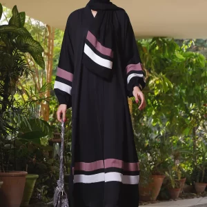 Nayab Abaya